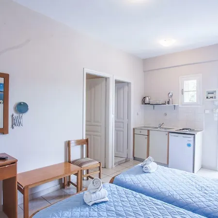 Alexandros Apartment